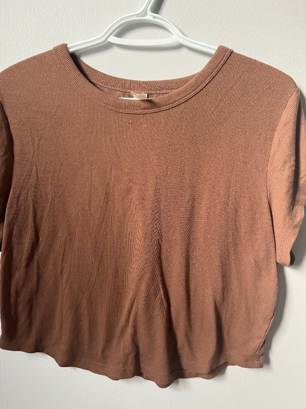 Old Navy Cropped Tee